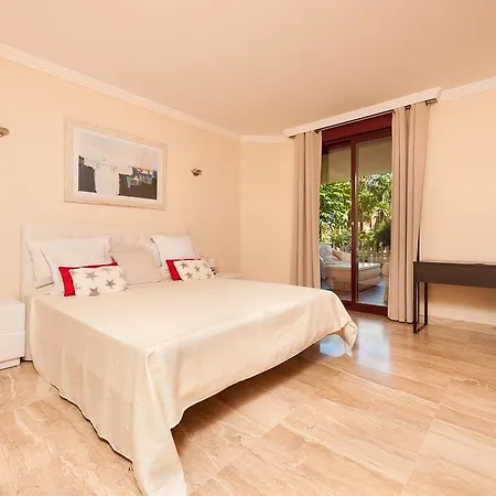 Apartment Las Nayades Beach *